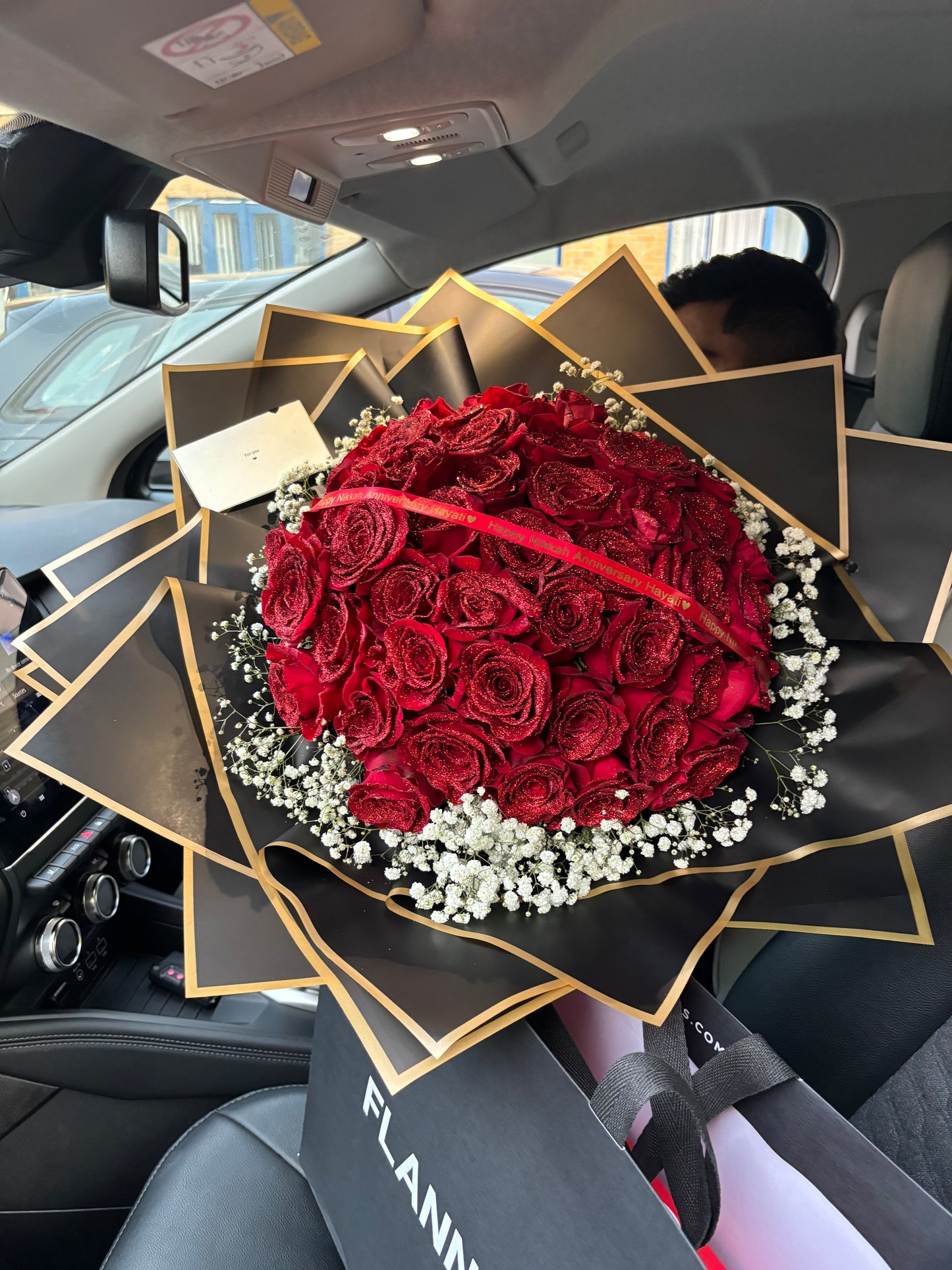 Large Fresh Glitter Red Rose Bouquet