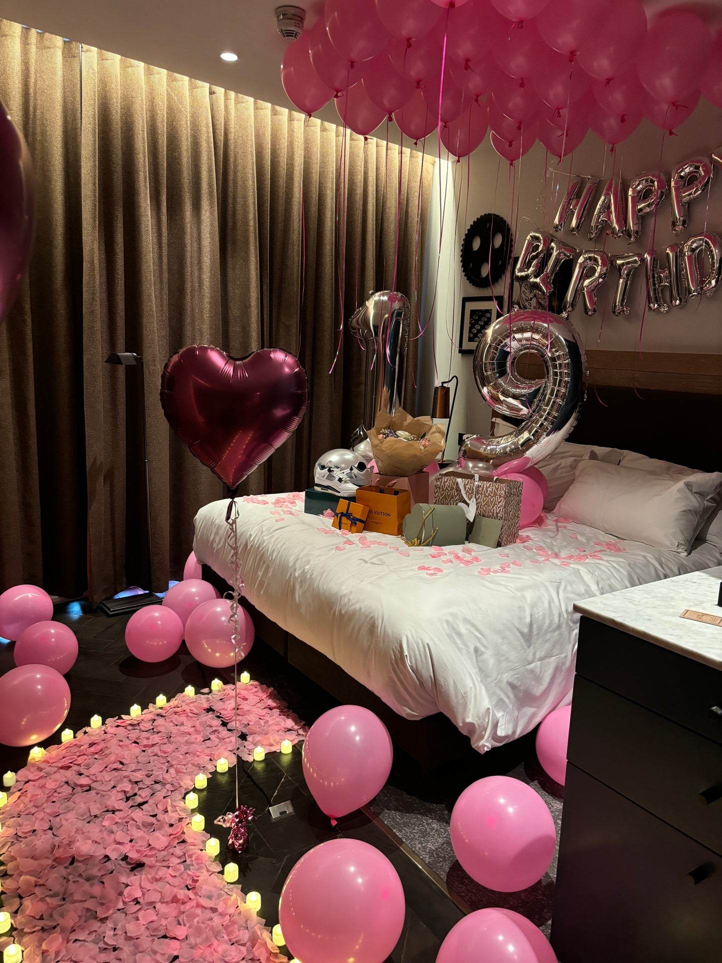 'Happy Birthday' Room decoration 2