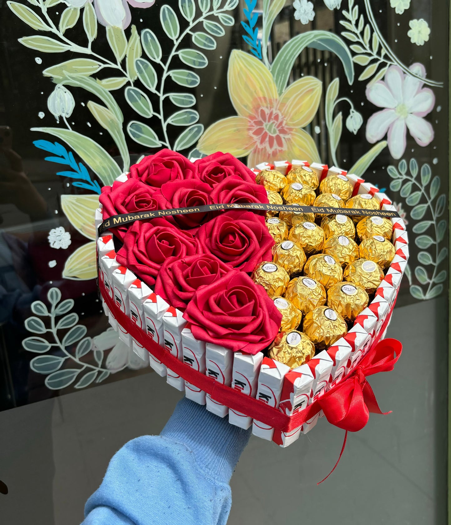 Kinder Ferrero Rocher & Rose Loveheart Hamper Gift